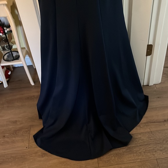 Lucci Lu Size 14 Sequined full length gown. Wedding/Special Occasion. Navy - Picture 9 of 16